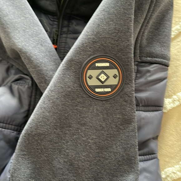 Point Zero insulated jacket - Picture 10 of 12